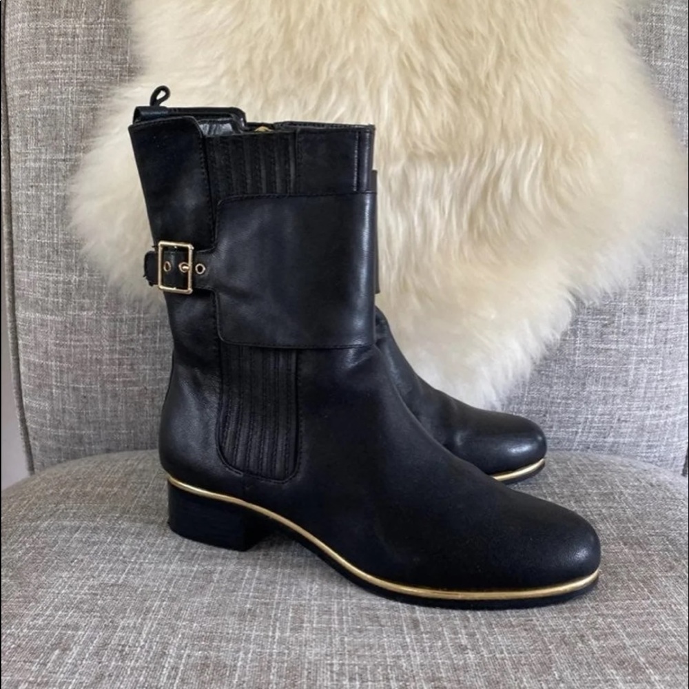 Black boots